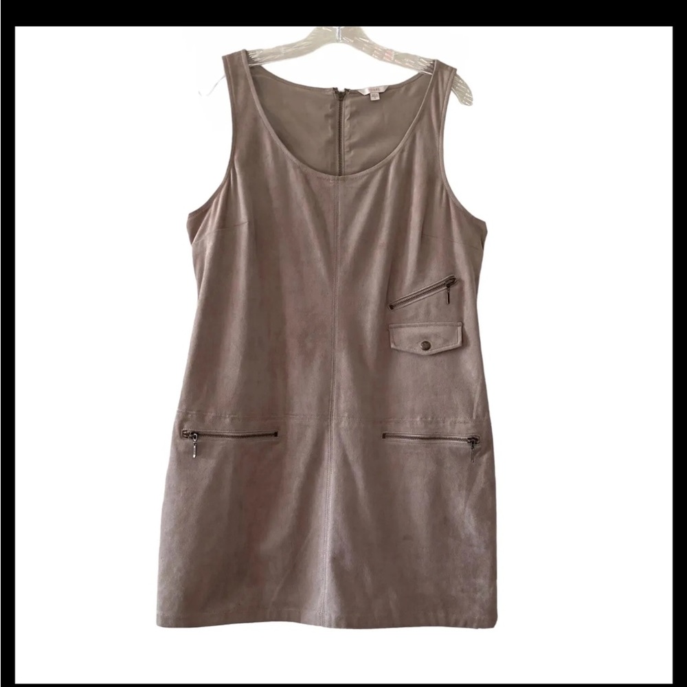 Guess Micro Suede Beige Neutral Size 12 Mini Shift Dress Pocket Preppy Retro